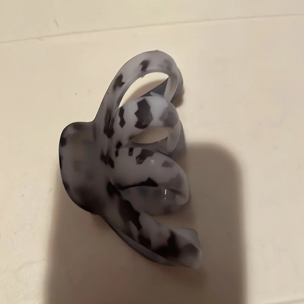 Clips - Picture 5 of 6